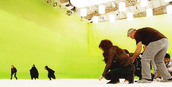 askyfullofwinterstarsss-deactiv:  Behind the scenes of Breaking Dawn - Part 2 