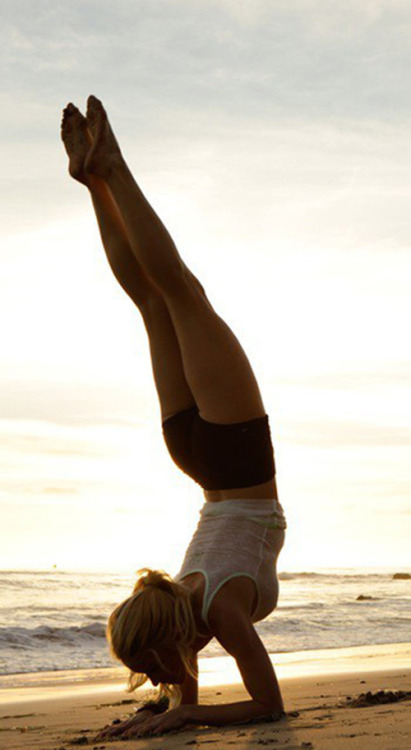 teenshealthandfitness:  Do yoga! Teenshealthandfitness.Tumblr.Com