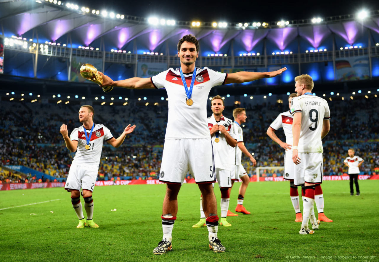 the-vip-football-collection:  REQUESTED: Mats Hummels  YES MAT HUMMELSSSS
