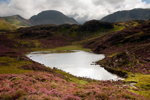 ohmybritain:Blackbeck Tarn, Lake District by tall-guy on Flickr.