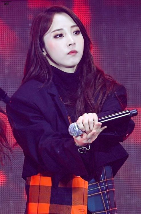fymoonbyul: 181222 Happy Moonbyul Day!© Lane (do not edit)