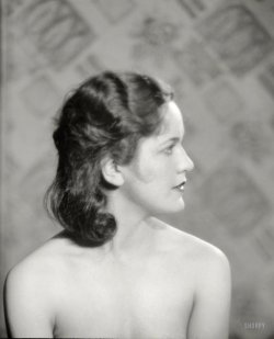  (via Betty Bared: 1930 | Shorpy Historic Picture Archive)  New York, 1930. “Margolies, Betty, Miss, profile view.” 4x5 nitrate negative by Arnold Genthe. View full size.  