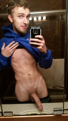 edcapitola:  Yes indeed - I like what I see. Dude, you’ve got a sexy body and an AMAZING COCK.  Follow me at https://edcapitola.tumblr.com