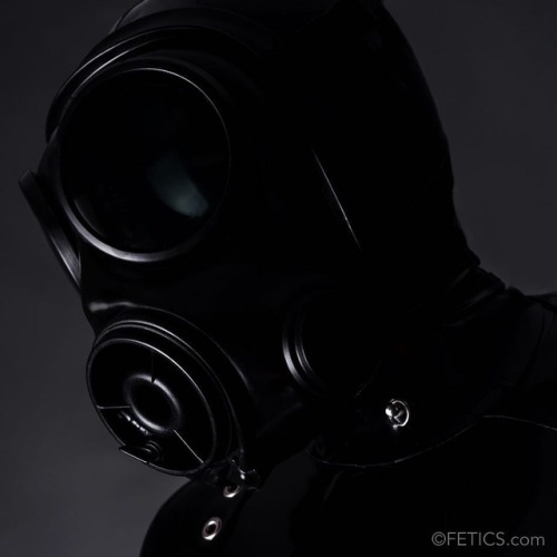 In full latex and a gas mask is a great way to start the week. May all your pervy dreams come true. 