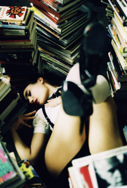 bibliophile-exhibitionism:    Thank you “That Could Be Fun” for the wonderful submission :)  ~ Beautiful Bookworms ~  