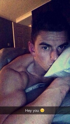 hangnude:  snapchatladrequest:  straightpofantwitterlads:  Hot snapchat lad nice cock  Niiice work!  (via TumbleOn ) 