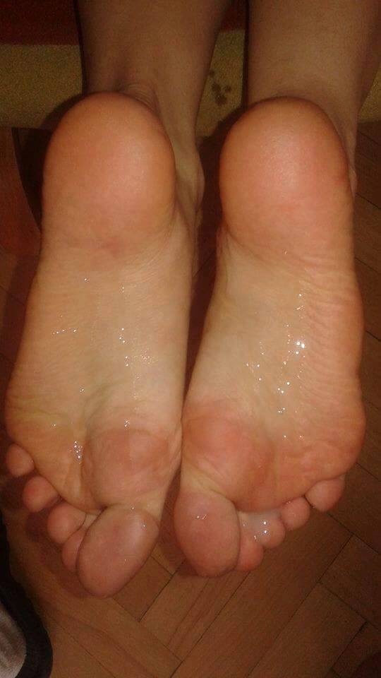 FEET LOVERS PARADISE
