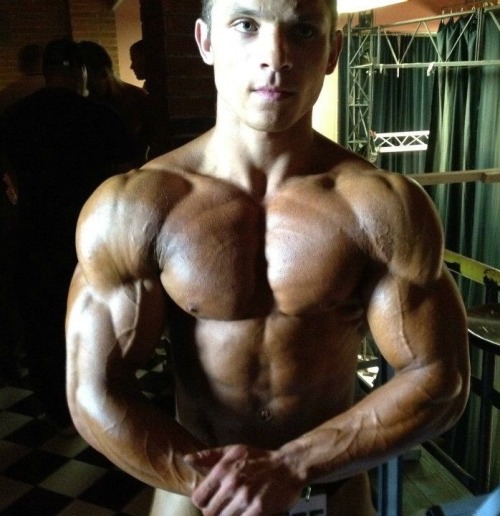 Muscle Men and Strength