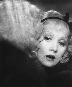 pre-codes:  Marlene Dietrich in The Scarlet