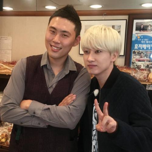 Hyoja_bakery IG Update With Hyuk ~ [1] [2]