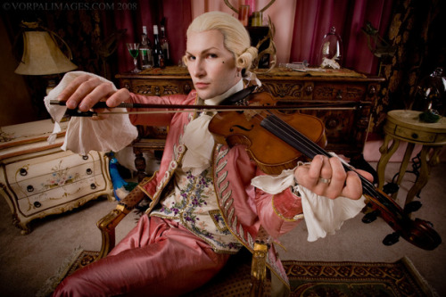 thegentlemanscloset:my18thcenturysource:Inspiration: Pink MenswearIn the 18th Century pink was not a