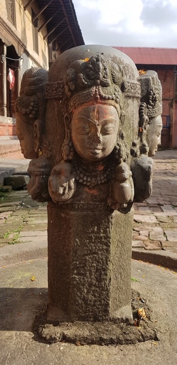 Chaturmukhalingam from Panchadeval Temple Complex, Pasupati, Nepal