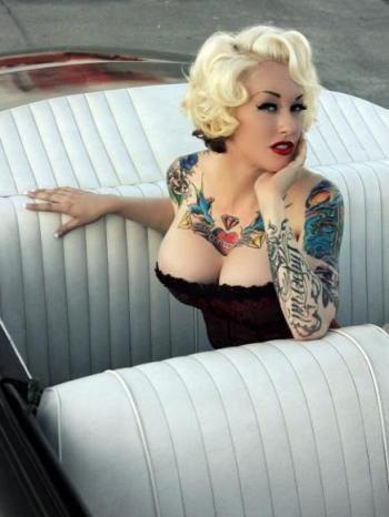 1-0-1inkedgirls:  Amy DelaCroux