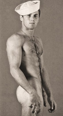 gonakedmagazine:  Nudist? Curious?! GoNaked Magazine! Reviews, Interviews, Photos, Travel, Reader Gallery and much more! Want to download/buy an issue?http://ift.tt/19h4FSr and hit the “GoNaked Magazine” tab. Free, donation or bitcoin accepted