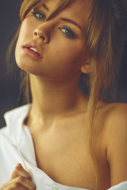 worldofbeautifulbeings:  More beauties here 