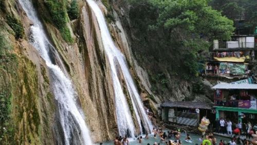 #mussorie #queenofhills #l4l #like4like #tour #hills #hill #hillstation #natureview #kemtyfall #hill