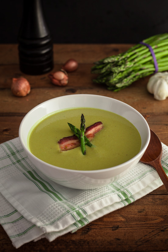 do-not-touch-my-food:  Asparagus and Bacon Soup