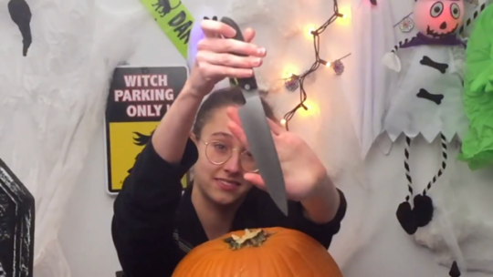 theocseason4:  theocseason4:  Peak youtube humour is non beauty gurus holding literally anything other than makeup related items in front of the camera the exact same way beauty gurus do. That makes me laugh for 15 minutes straight every single time 