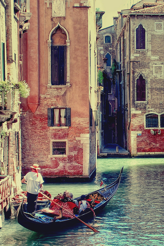 Italian-Luxury
