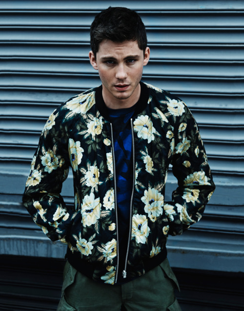 llongwayfromhome: Logan Lerman: Teenaged Kicked {x}