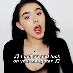 fyeahjanethevirgin:  enjajaja   lipsyncingbonus: