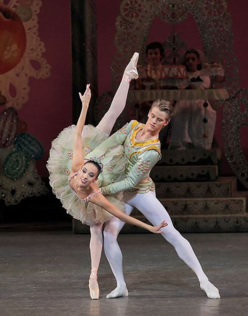 nycbphotoblog:  Brittany Pollack and Chase Finlay in George Balanchine’s “The Nutcracker