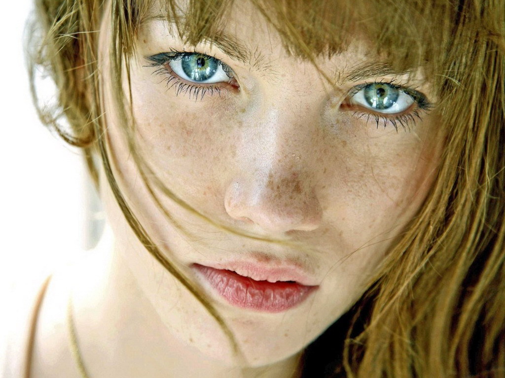Bonjour la Rousse