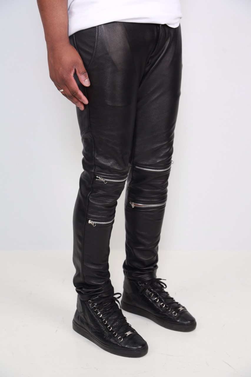 valentine-illest:  officialist:  stilinovic:  www.elegvncypvris.com  P  Fashion x