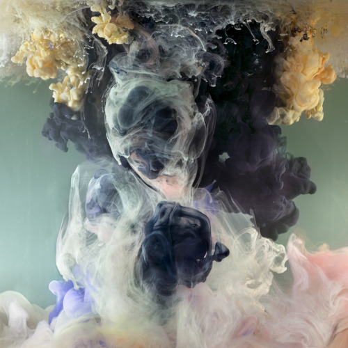 leslieseuffert:  Kim Keever (NYC) Across The Volumes 