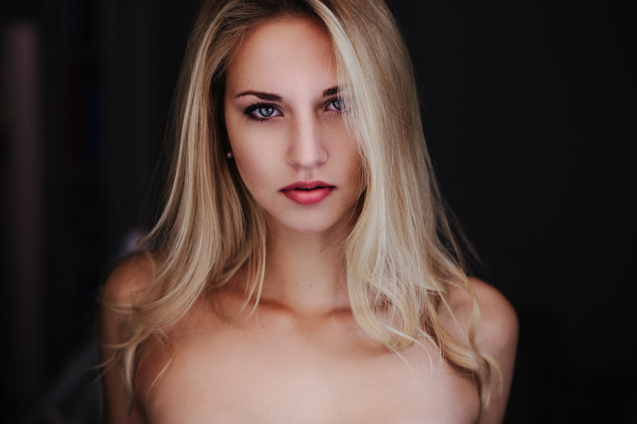 b-authentique:  Franzi Mayer model  Weiterlesen 