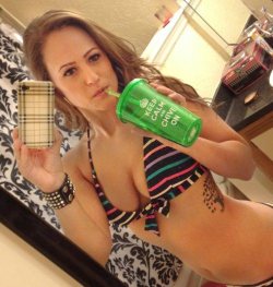 thechive:  Mirror mirror on the wall  