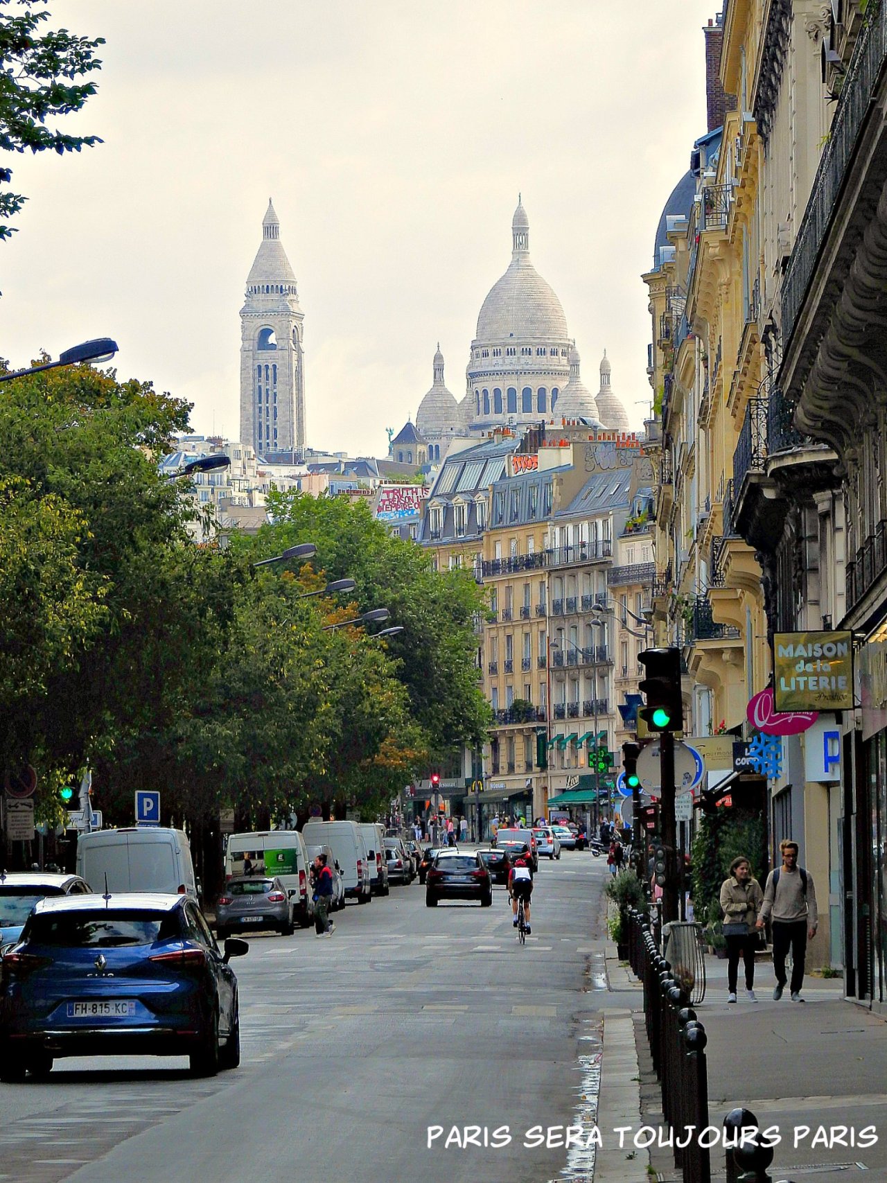 frenchcurious - La Basilique du Sacré-Cœur de Montmartre, vue...