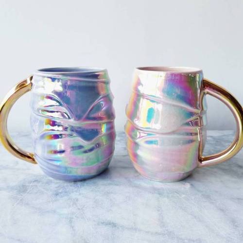 sosuperawesome: Mugs by Katie Marks on Etsy and Instagram  Follow So Super Awesome on Instagram  