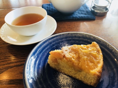 八ヶ岳の紅茶専門店で　お茶ＴＩＭＥ～