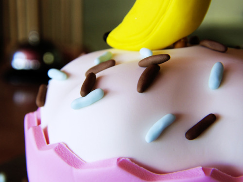 Despicable Me Minions Cake