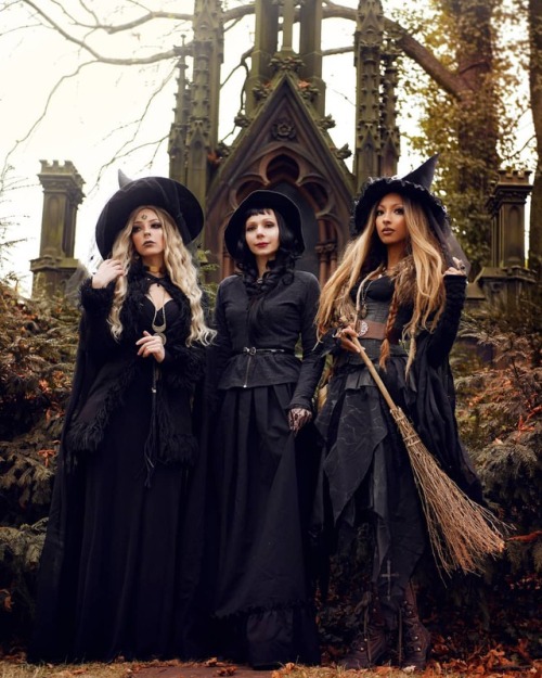 It&rsquo;s been three hundred years Right down to the day Now the witch is back And there&rs