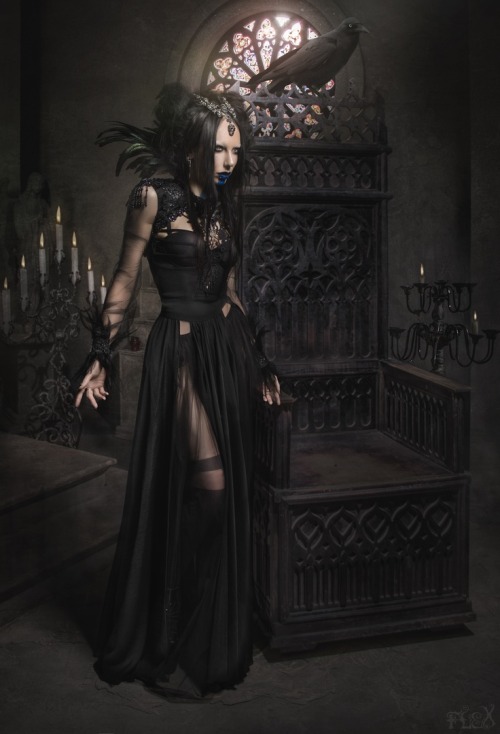 z0mbi3-s0krat3s:  Dark gothic visions From ->  FlexDreams   