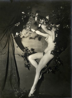 Alfred Cheney Johnston 1920s