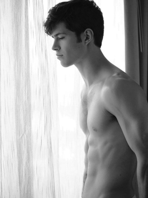 zwollenwood:  Nick Scherner