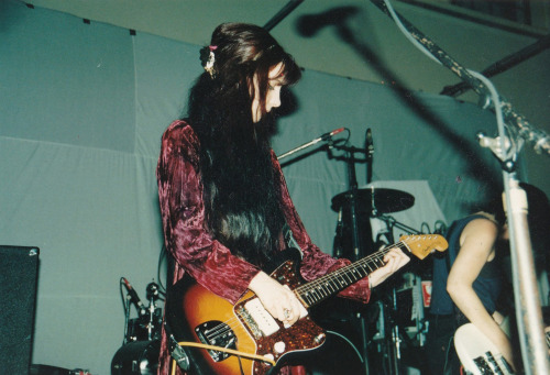 clash-the-trash: My Bloody Valentine // Sydney November 1991