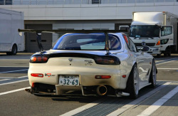 radracerblog:  Mazda Rx-7 fd