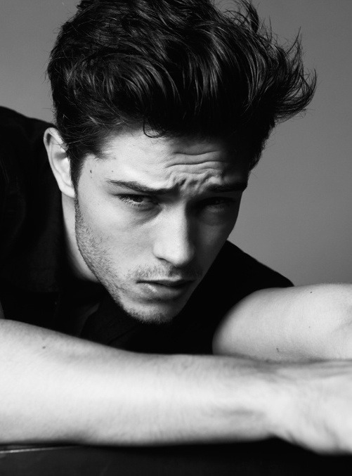 justdropithere:  Francisco Lachowski by Ricardo Gomes 