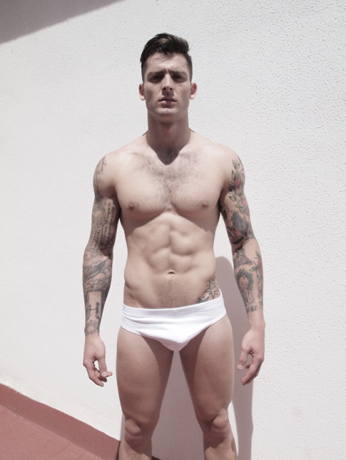 fuckyeaimgay:  http://fuckyeaimgay.tumblr.com/ Follow me for constant gay porn, i follow back like blogs!!
