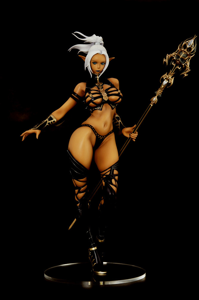 yamashitarules:   Lineage II - Dark Elf - 1/7 - Limited Edition (Orchid Seed)  