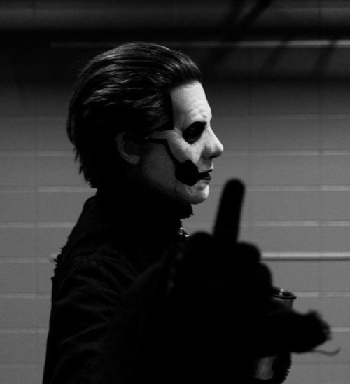Copia Side Profile