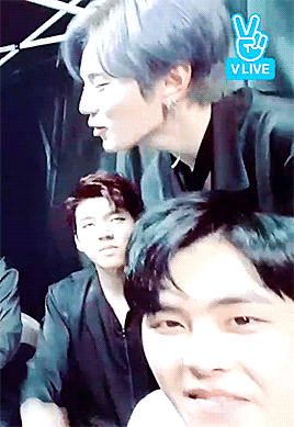 161226 V Live : Woohyun x Sungjong ♡