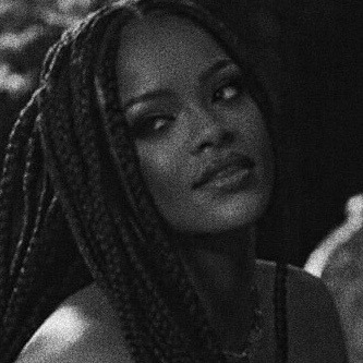 honeyliciousb:badgalriri