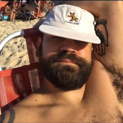 https://64.media.tumblr.com/26e0898a17b610de4c7fc5af70fd4eee/9c2ff7ccc40e7700-e9/s500x750/1434341e80fb6b33adb2b4d5f33e8d0cbacebbe4.jpg
