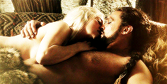    A Song of Ice and Fire alphabet:↳  L for Love   