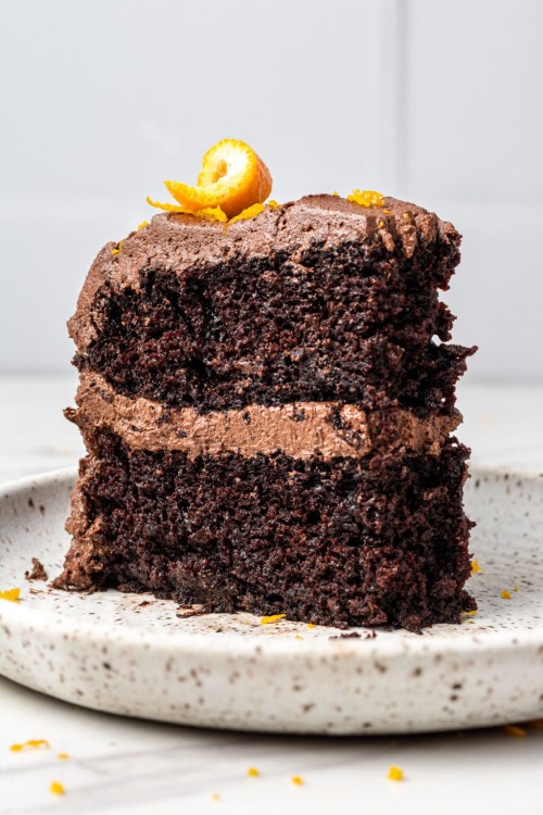 fullcravings:Chocolate Orange Cake